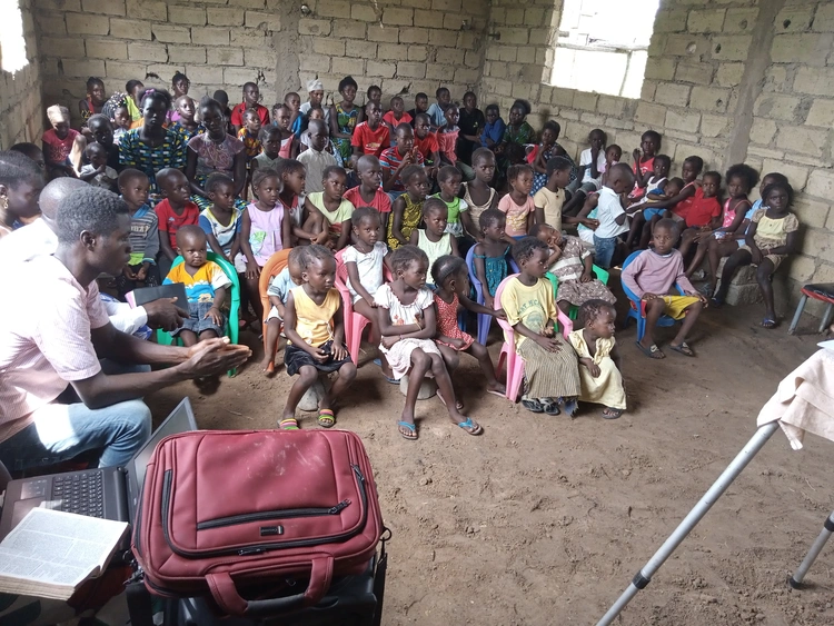 Wañ kcimbati kin ^naky