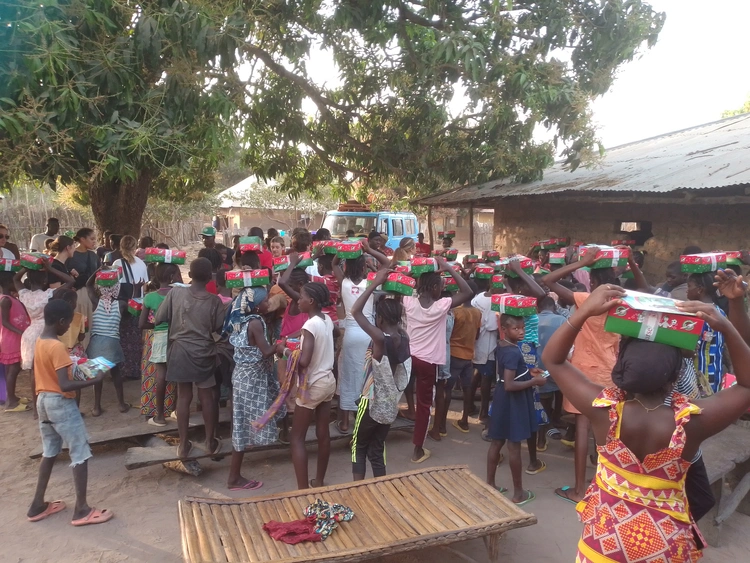  Ntalan dodun Samaritanu nsan fora mñebitin 